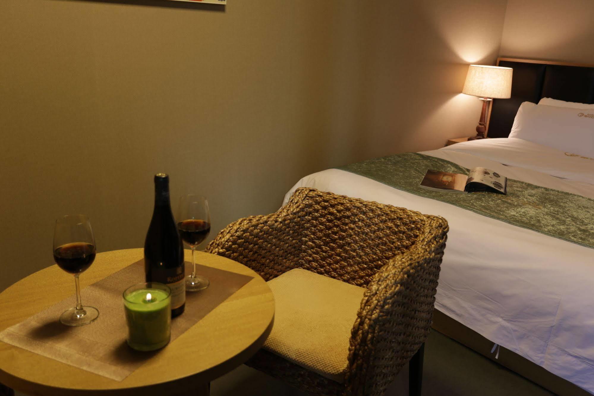 Radiance Tourist Hotel Geoje Dış mekan fotoğraf